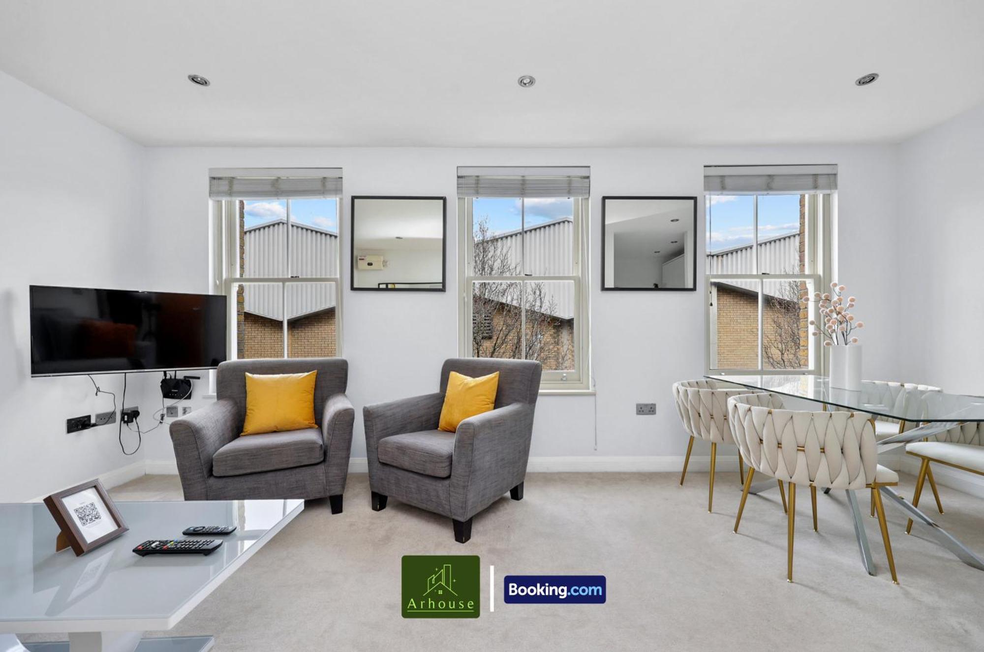 Appartamento Two Bedroom By Arhouse Short Lets & Serviced Shoreditch With Free Wifi Londra