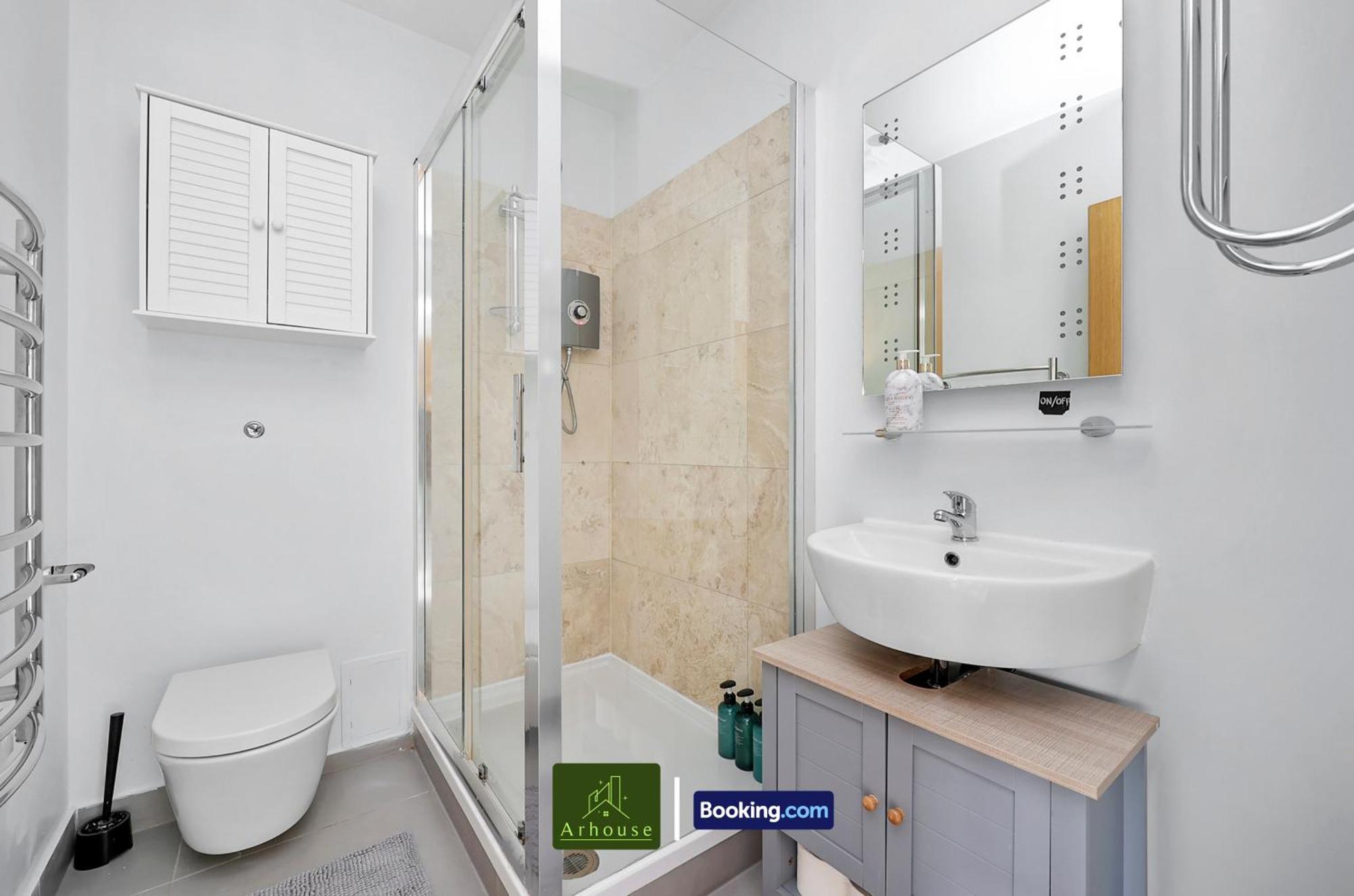 Appartamento Two Bedroom By Arhouse Short Lets & Serviced Shoreditch With Free Wifi