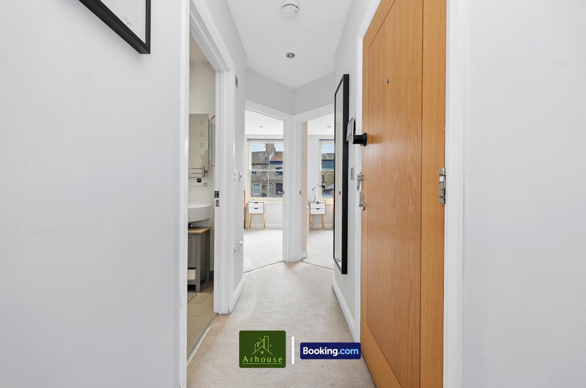 Appartamento Two Bedroom By Arhouse Short Lets & Serviced Shoreditch With Free Wifi Londra